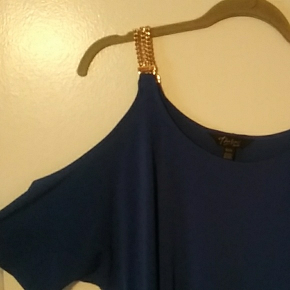 Dress - Picture 3 of 4